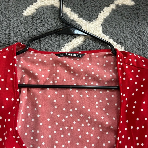Polka Dot Tie Wrap Top - Picture 4 of 6